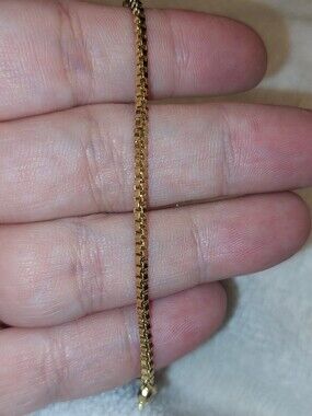 Avon NOR Gold-Tone Box Chain Bracelet